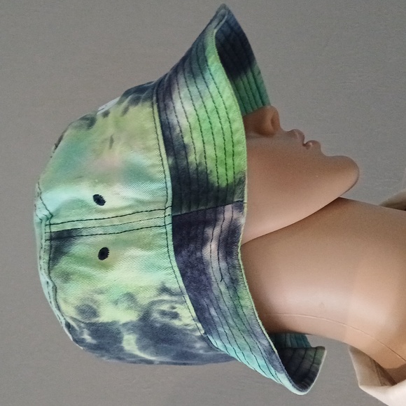 Hooters tie dye canvas bucket hat OS - Picture 5 of 12